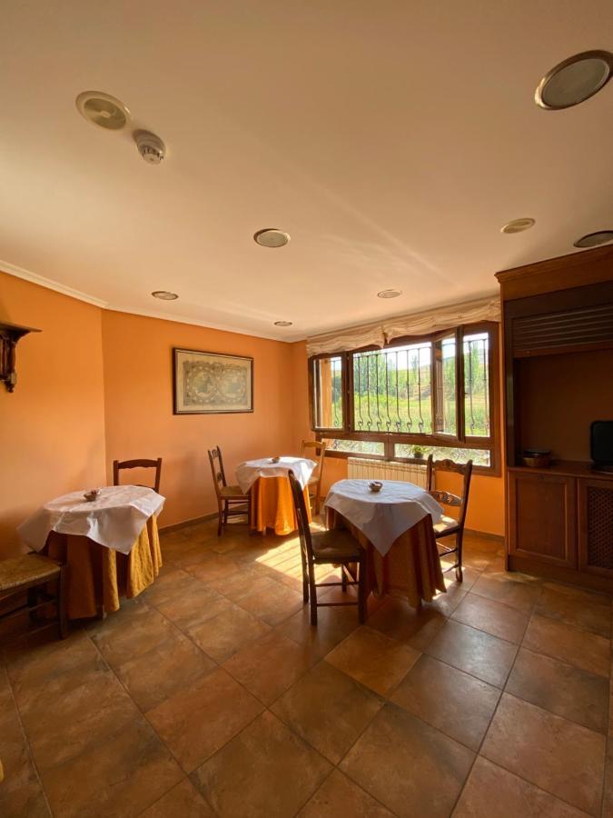 Monzón de Campos Hotel Hosteria De Monzon מראה חיצוני תמונה
