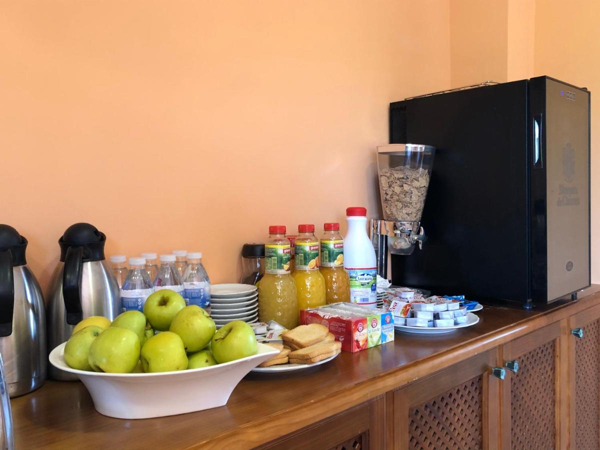Monzón de Campos Hotel Hosteria De Monzon מראה חיצוני תמונה