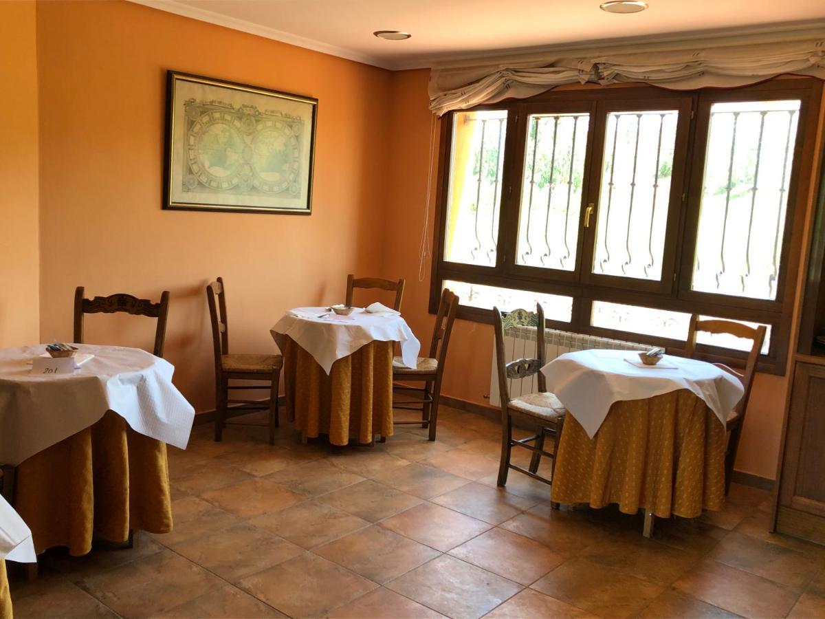 Monzón de Campos Hotel Hosteria De Monzon מראה חיצוני תמונה