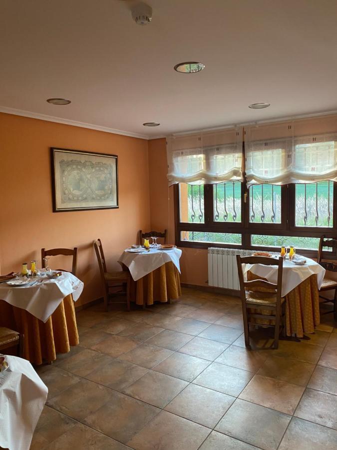Monzón de Campos Hotel Hosteria De Monzon מראה חיצוני תמונה